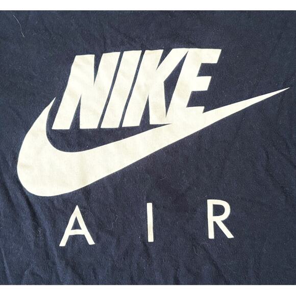 Nike Air Navy Blue Short Sleeve T-Shirt Boys Size M(6) - Picture 2 of 7